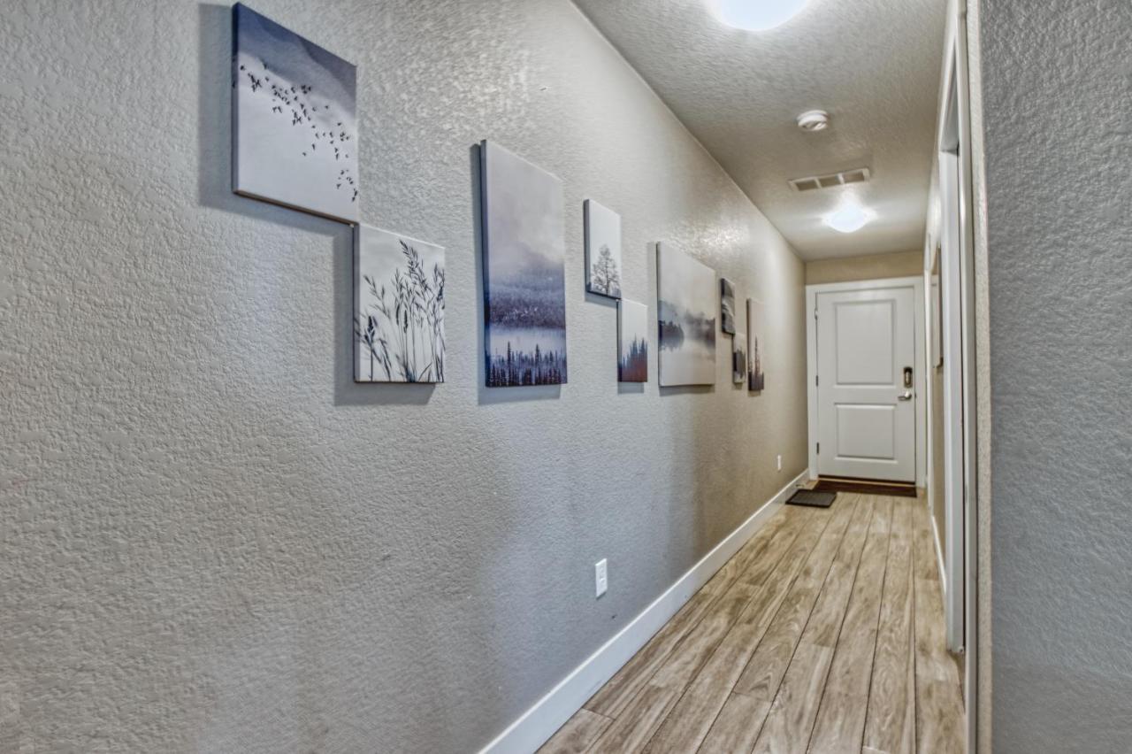 Modern Townhome Near Old Town, Breweries, & River! Fort Collins Zewnętrze zdjęcie