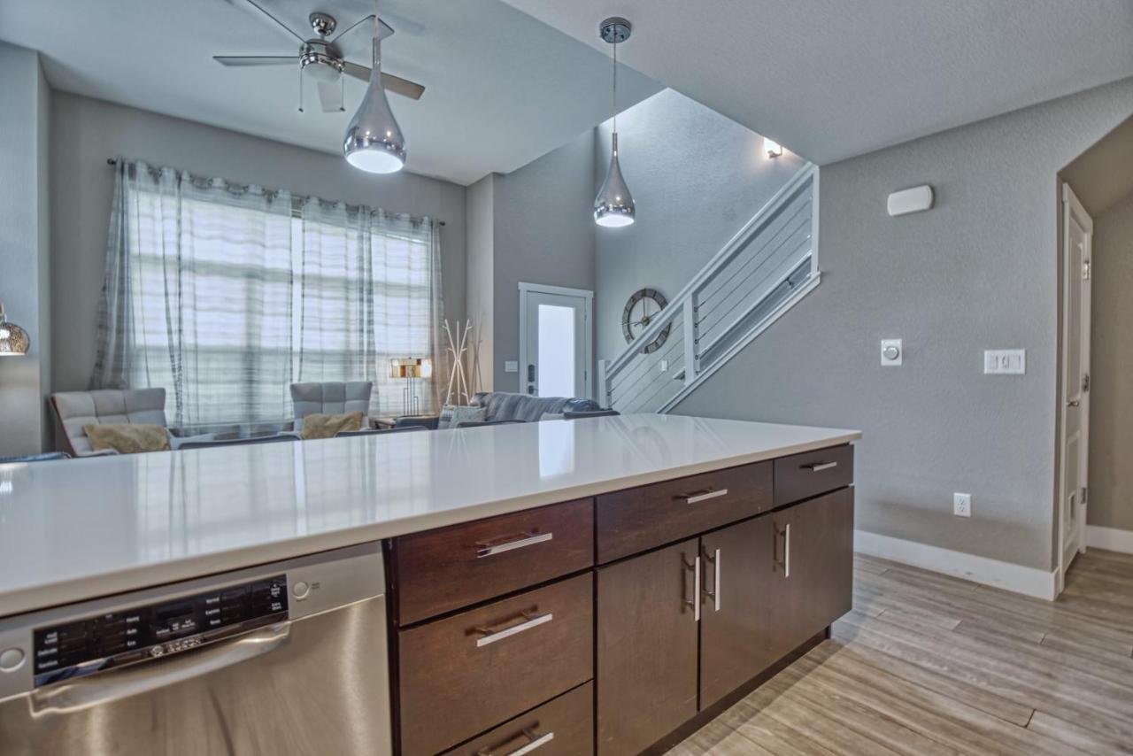 Modern Townhome Near Old Town, Breweries, & River! Fort Collins Zewnętrze zdjęcie